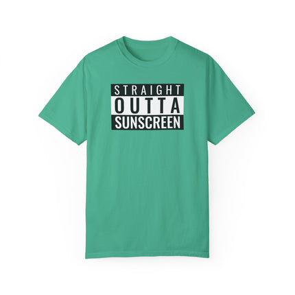 Beach Graphic Tee - Straight Outta Sunscreen Unisex T-shirt